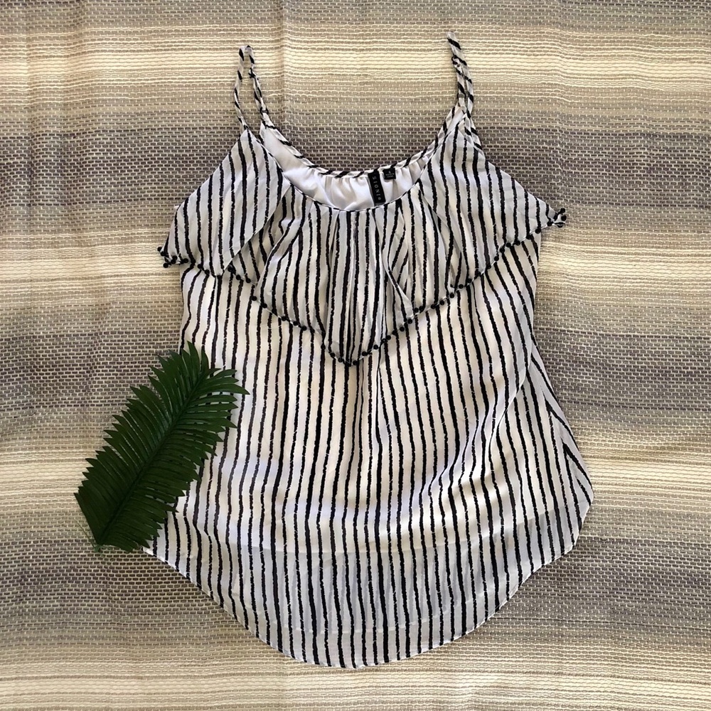 NWOT Sionis Silky Sheer Tank, Size S